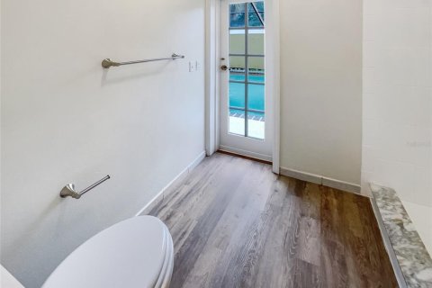 Condo in Orlando, Florida, 3 bedrooms  № 1598388 - photo 13