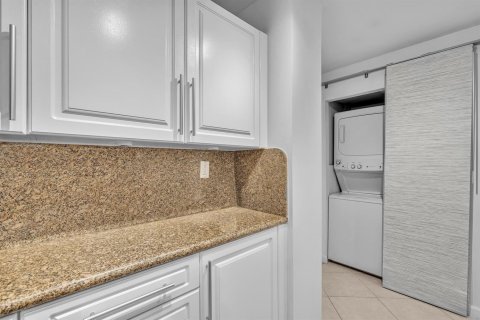 Condominio en venta en Fort Lauderdale, Florida, 2 dormitorios, 94.76 m2 № 2153666 - foto 30