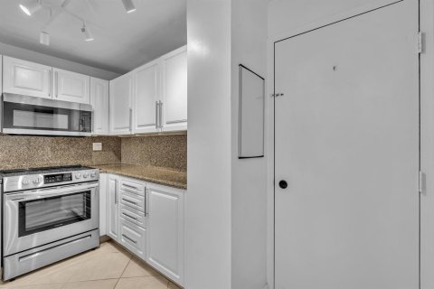 Condominio en venta en Fort Lauderdale, Florida, 2 dormitorios, 94.76 m2 № 2153666 - foto 24