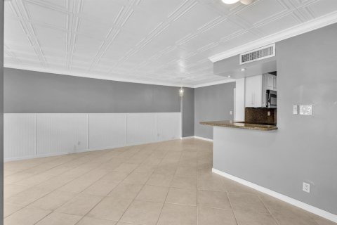 Condominio en venta en Fort Lauderdale, Florida, 2 dormitorios, 94.76 m2 № 2153666 - foto 16