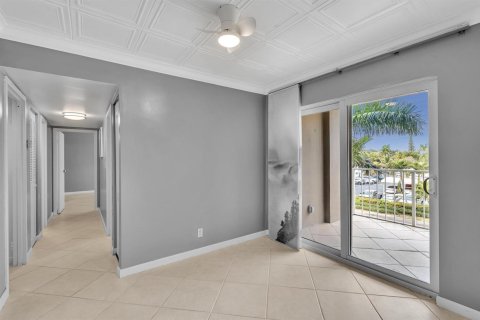 Condominio en venta en Fort Lauderdale, Florida, 2 dormitorios, 94.76 m2 № 2153666 - foto 15