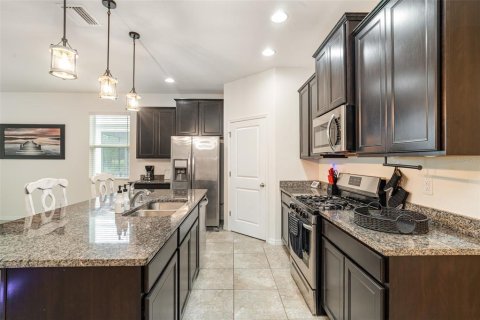 Villa ou maison à vendre à Apollo Beach, Floride: 4 chambres, 205.22 m2 № 1870208 - photo 15