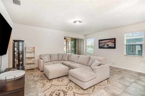 Villa ou maison à vendre à Apollo Beach, Floride: 4 chambres, 205.22 m2 № 1870208 - photo 9