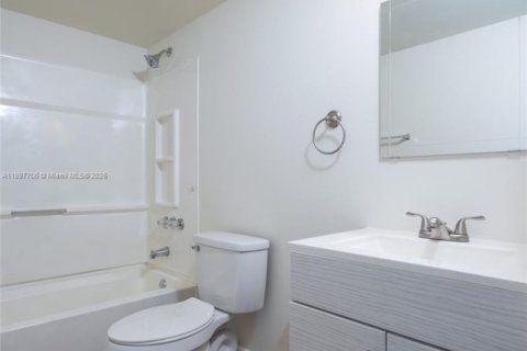 Снять в аренду кондоминиум в Хайалиа, Флорида 2 спальни, 93.27м2, № 1949641 - фото 20