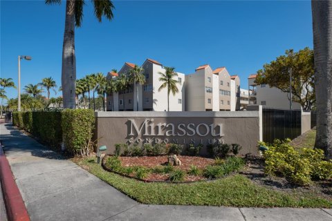 Снять в аренду кондоминиум в Хайалиа, Флорида 2 спальни, 93.27м2, № 1949641 - фото 21