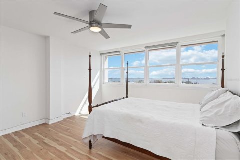 Condominio en venta en Sarasota, Florida, 2 dormitorios, 140.1 m2 № 1717772 - foto 16