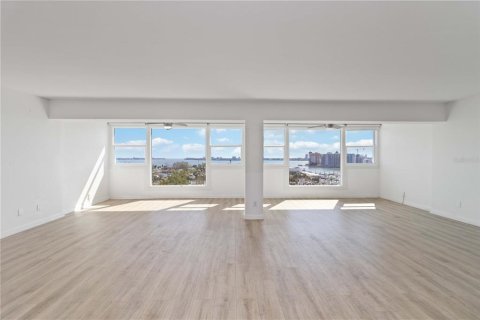 Condominio en venta en Sarasota, Florida, 2 dormitorios, 140.1 m2 № 1717772 - foto 5