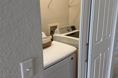 Touwnhouse à louer à Ocala, Floride: 3 chambres, 147.16 m2 № 2386374 - photo 4