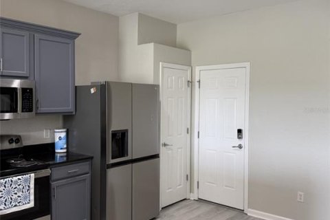 Touwnhouse à louer à Ocala, Floride: 3 chambres, 147.16 m2 № 2386374 - photo 9
