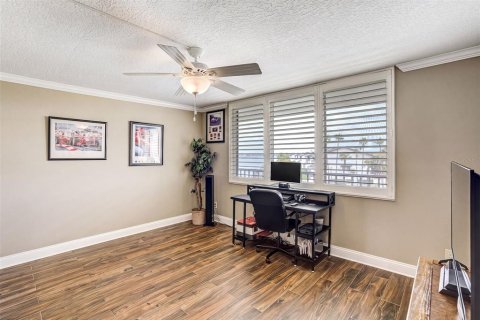 Condominio en venta en Clearwater, Florida, 2 dormitorios, 126.63 m2 № 2267509 - foto 20