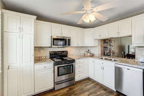 Condominio en venta en Clearwater, Florida, 2 dormitorios, 126.63 m2 № 2267509 - foto 10