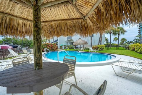 Condominio en venta en Clearwater, Florida, 2 dormitorios, 126.63 m2 № 2267509 - foto 26