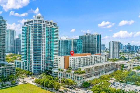 Condominio en venta en Miami, Florida, 2 dormitorios, 106.47 m2 № 1697476 - foto 27