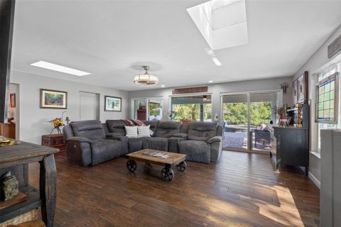 Villa ou maison à vendre à Saint Petersburg, Floride: 4 chambres, 233.74 m2 № 1914813 - photo 6