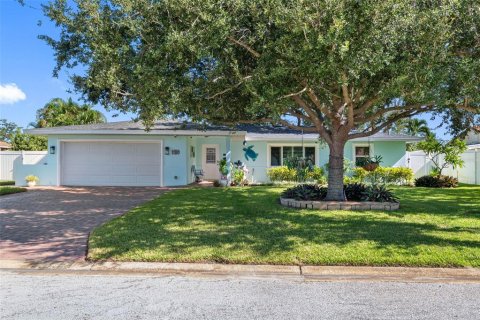 Villa ou maison à vendre à Saint Petersburg, Floride: 4 chambres, 233.74 m2 № 1914813 - photo 15