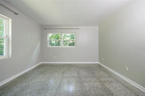 House in Gainesville, Florida 3 bedrooms, 153.47 sq.m. № 1851209 - photo 25