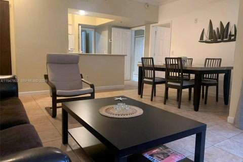 Condominio en alquiler en Aventura, Florida, 1 dormitorio, 83.89 m2 № 2003901 - foto 6