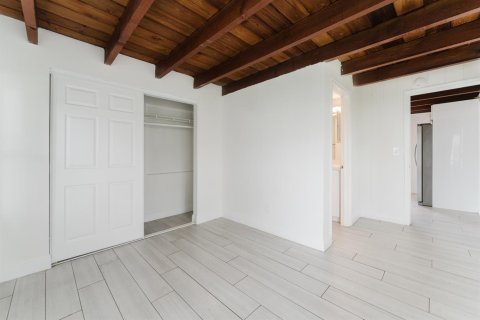 Villa ou maison à louer à Boca Raton, Floride: 3 chambres, 101.45 m2 № 2365849 - photo 12