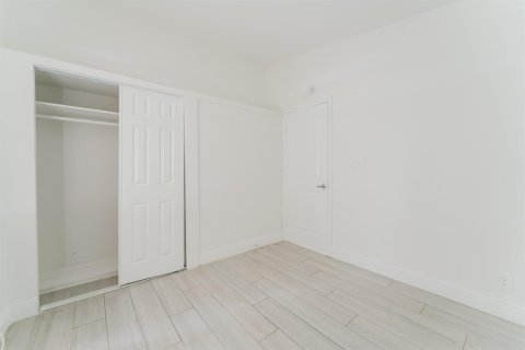 Villa ou maison à louer à Boca Raton, Floride: 3 chambres, 101.45 m2 № 2365849 - photo 19