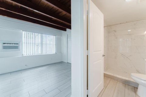 Villa ou maison à louer à Boca Raton, Floride: 3 chambres, 101.45 m2 № 2365849 - photo 8