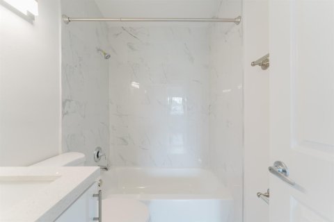 Villa ou maison à louer à Boca Raton, Floride: 3 chambres, 101.45 m2 № 2365849 - photo 20