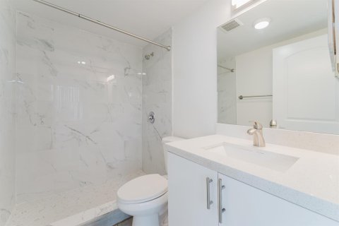 Villa ou maison à louer à Boca Raton, Floride: 3 chambres, 101.45 m2 № 2365849 - photo 10