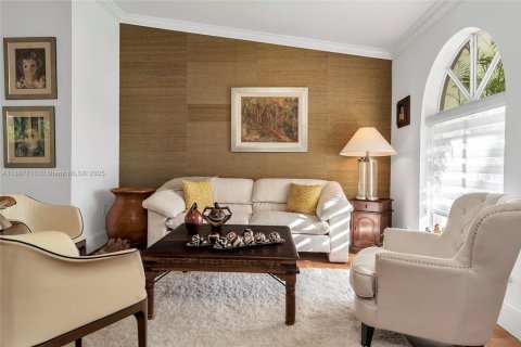 Villa ou maison à vendre à Miami, Floride: 3 chambres, 148.92 m2 № 2088682 - photo 7