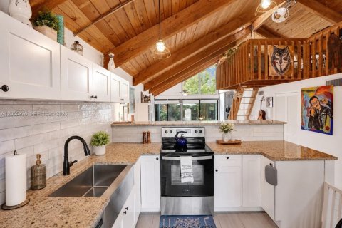 Touwnhouse à vendre à Fort Lauderdale, Floride: 2 chambres, 107.02 m2 № 2274742 - photo 5