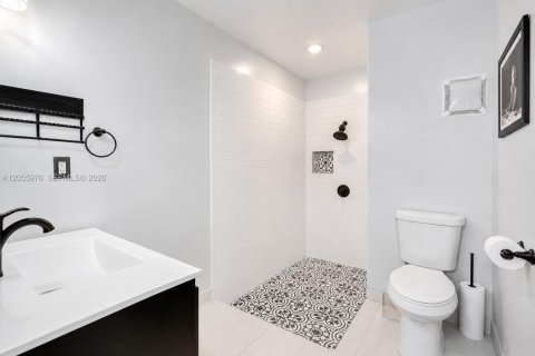 Touwnhouse à vendre à Fort Lauderdale, Floride: 2 chambres, 107.02 m2 № 2274742 - photo 3