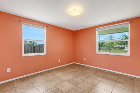 House in Nokomis, Florida 3 bedrooms, 130.06 sq.m. № 1761182 - photo 21