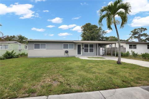 Casa en venta en Fort Lauderdale, Florida, 3 dormitorios № 2011528 - foto 16