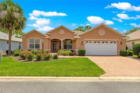 Casa en venta en Ocala, Florida, 3 dormitorios, 158.03 m2 № 1781344 - foto 1