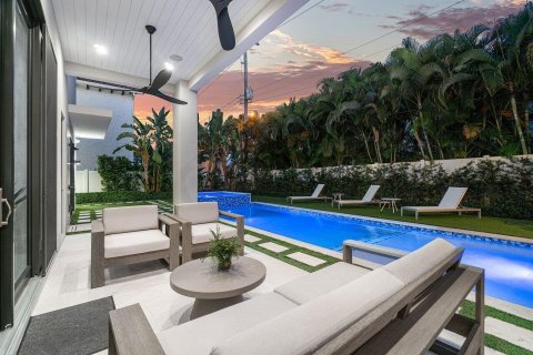 Casa en venta en Boca Raton, Florida, 5 dormitorios, 407.66 m2 № 1221197 - foto 1