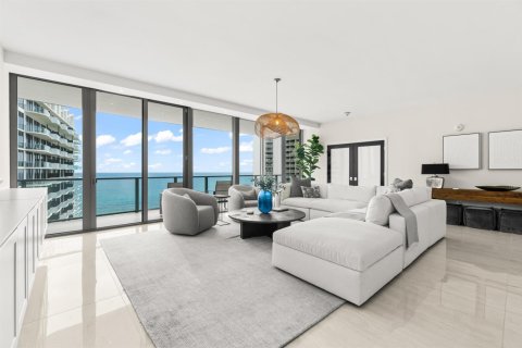 Condo in Riviera Beach, Florida, 3 bedrooms  № 2158297 - photo 6