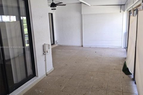 Adosado en venta en Weston, Florida, 3 dormitorios, 139.35 m2 № 1887841 - foto 18