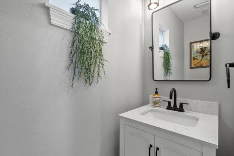 Touwnhouse à vendre à Tampa, Floride: 2 chambres, 134.06 m2 № 1905677 - photo 16