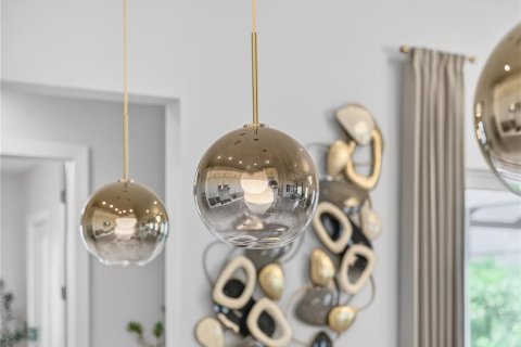 Купить виллу или дом в Лейквуд Ранч, Флорида 7 комнат, 268.49м2, № 2149732 - фото 17
