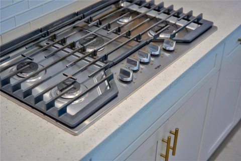 Купить виллу или дом в Лейквуд Ранч, Флорида 7 комнат, 268.49м2, № 2149732 - фото 24