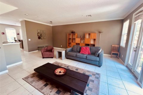 Townhouse in Tampa, Florida 3 bedrooms, 178.37 sq.m. № 1850257 - photo 20