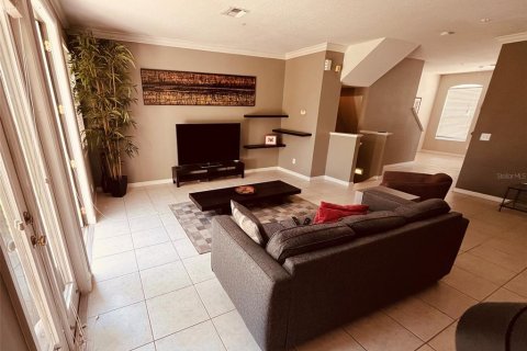 Townhouse in Tampa, Florida 3 bedrooms, 178.37 sq.m. № 1850257 - photo 17