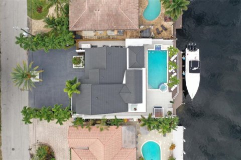 Villa ou maison à vendre à Pompano Beach, Floride: 4 chambres, 208.84 m2 № 2084382 - photo 22