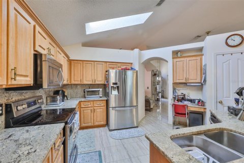 Casa en venta en Tampa, Florida, 4 dormitorios, 195.56 m2 № 1741186 - foto 17