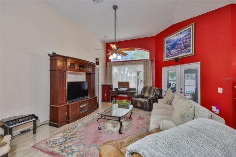 Casa en venta en Tampa, Florida, 4 dormitorios, 195.56 m2 № 1741186 - foto 9