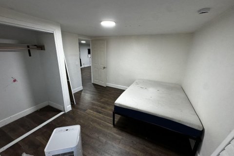 Immobilier commercial à vendre à St. Lucie, Floride: 190.36 m2 № 2374867 - photo 3