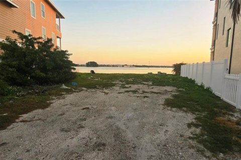 Land in Madeira Beach, Florida № 2111288 - photo 6