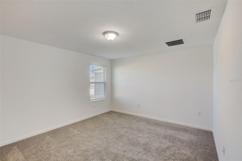 House in Eagle Lake, Florida 4 bedrooms, 174.56 sq.m. № 1608216 - photo 20