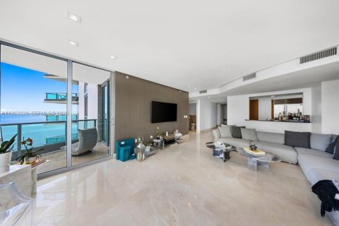 Купить кондоминиум в Майами, Флорида 2 спальни, 142.05м2, № 2080985 - фото 10