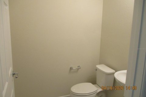House in Davenport, Florida 4 bedrooms, 224.45 sq.m. № 2208514 - photo 3