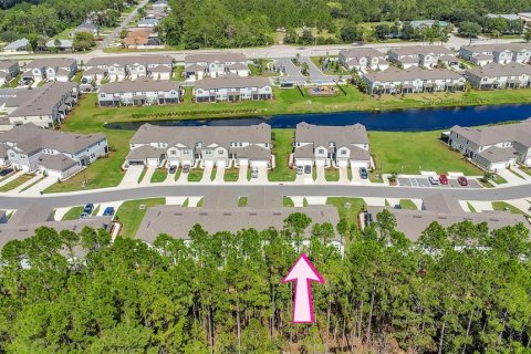 Townhouse in Palm Coast, Florida 2 bedrooms, 134.06 sq.m. № 1909691 - photo 21