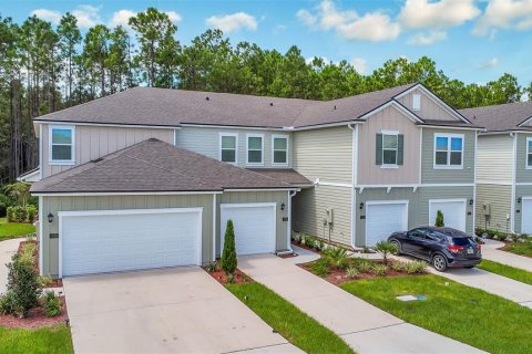 Townhouse in Palm Coast, Florida 2 bedrooms, 134.06 sq.m. № 1909691 - photo 2